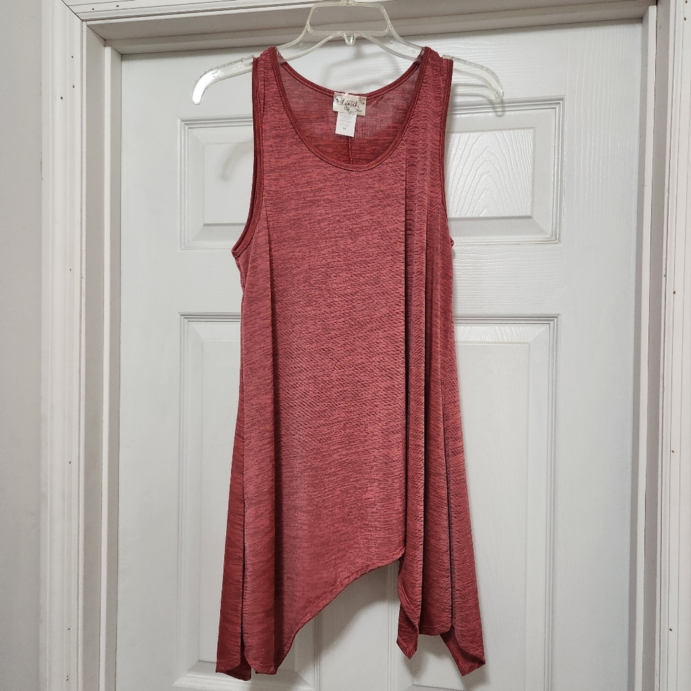 Womens Lavish Shark Bite Tank size Medium